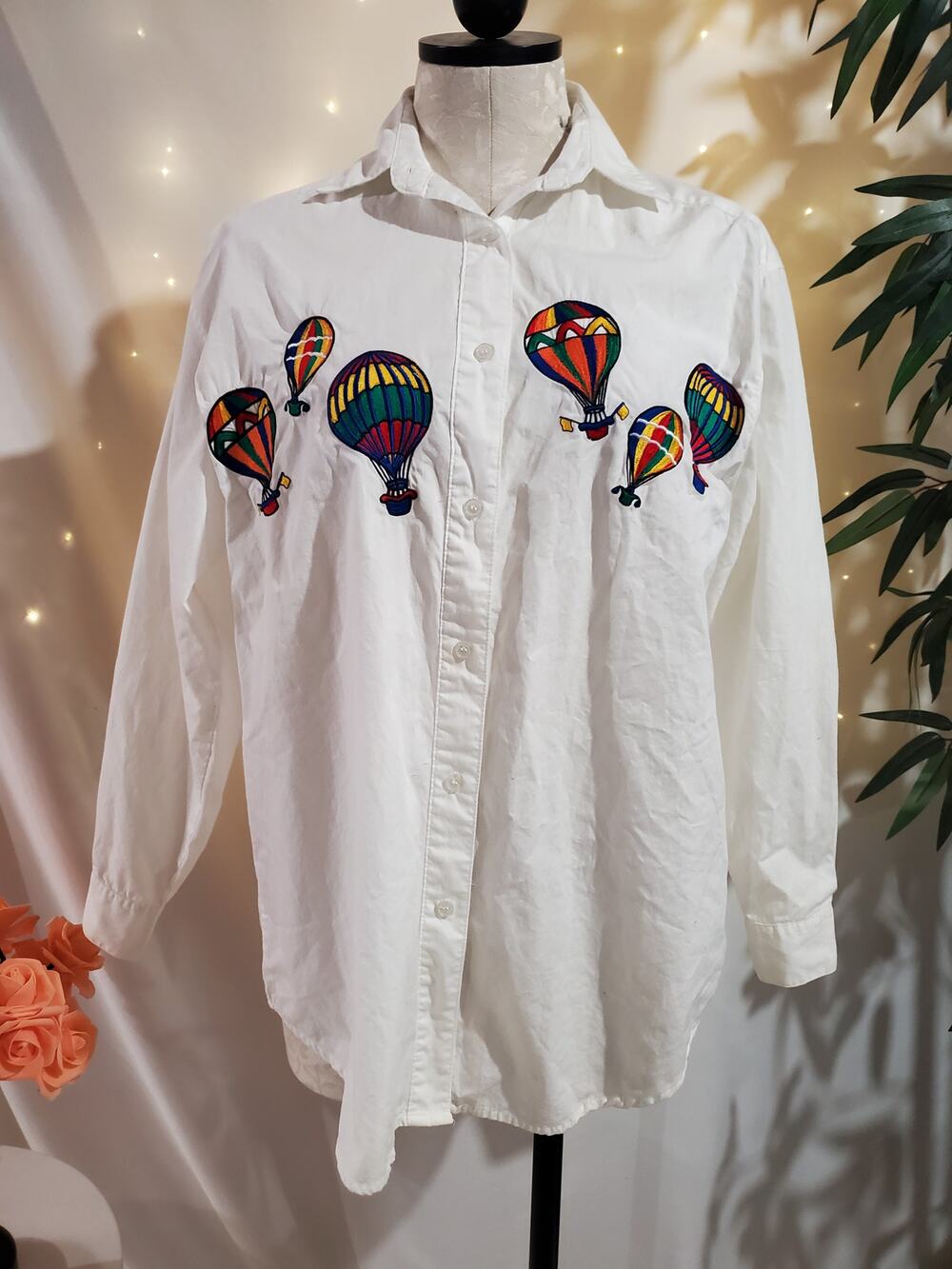 Accordeon VTG Hot Air Balloon Embroidered Button Up Shirt Womens Size S Rainbow